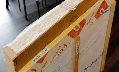 佐久市の新築一戸建て検査④断熱材検査