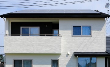 佐久市のモデルハウスの太陽光発電システム
